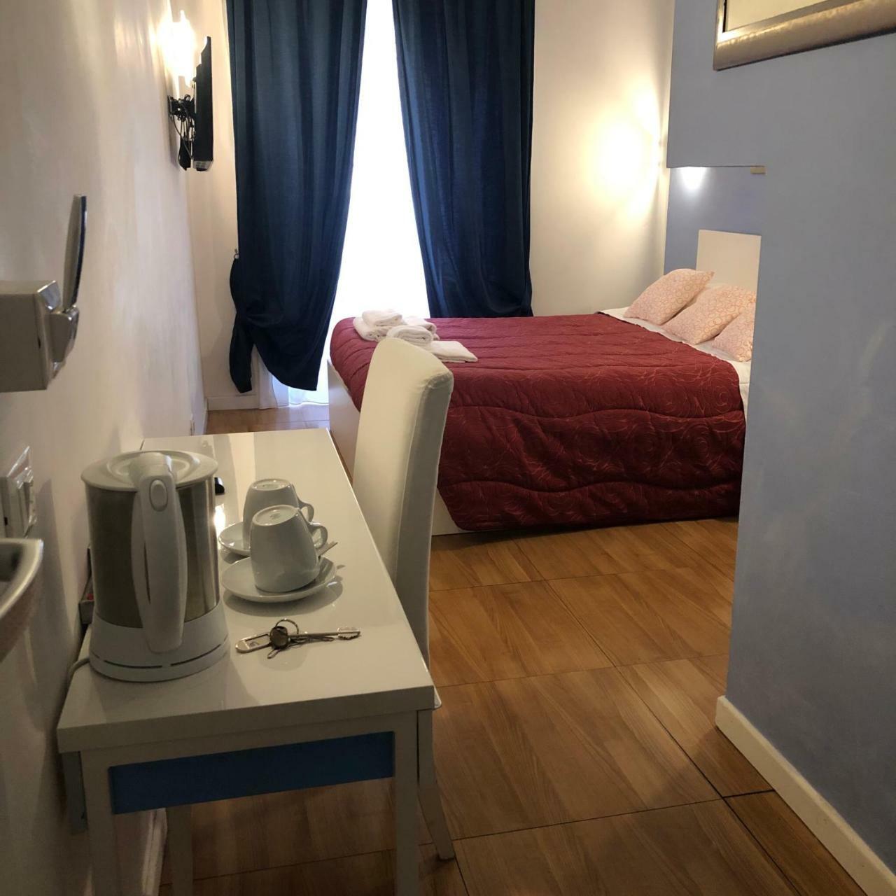 Residenza Giulia Al Colosseo Roma Dış mekan fotoğraf